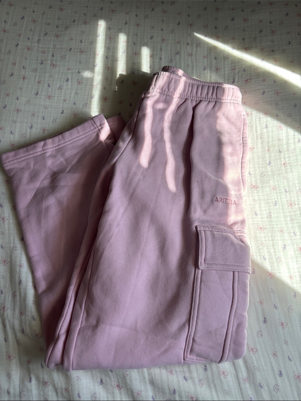 Aritzia Pink Cargo Sweatpants